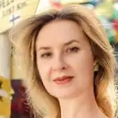 Попова Яна Николаевна